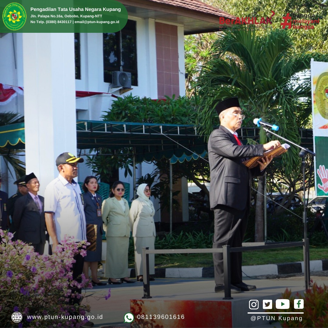 Upacara memperingati HUT Mahkamah Agung Republik Indonesia ke-79 yang Bertempat di halaman Kantor Pe