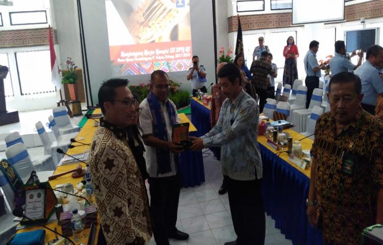 Kunjungan Komisi III DPR RI ke Kupang