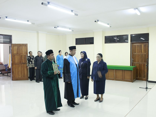 Pelantikan Wakil Ketua PTUN Kupang