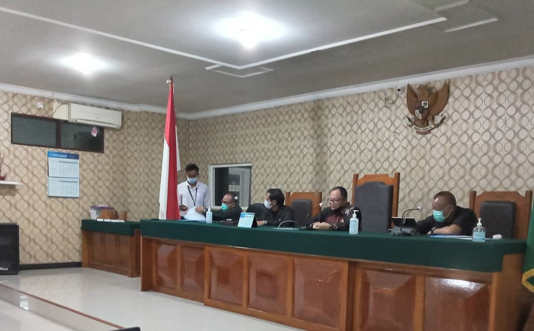 KUNJUNGAN KERJA KETUA PT. TUN SURABAYA DAN ROMBONGAN KE PENGADILAN TATA USAHA NEGARA KUPANG